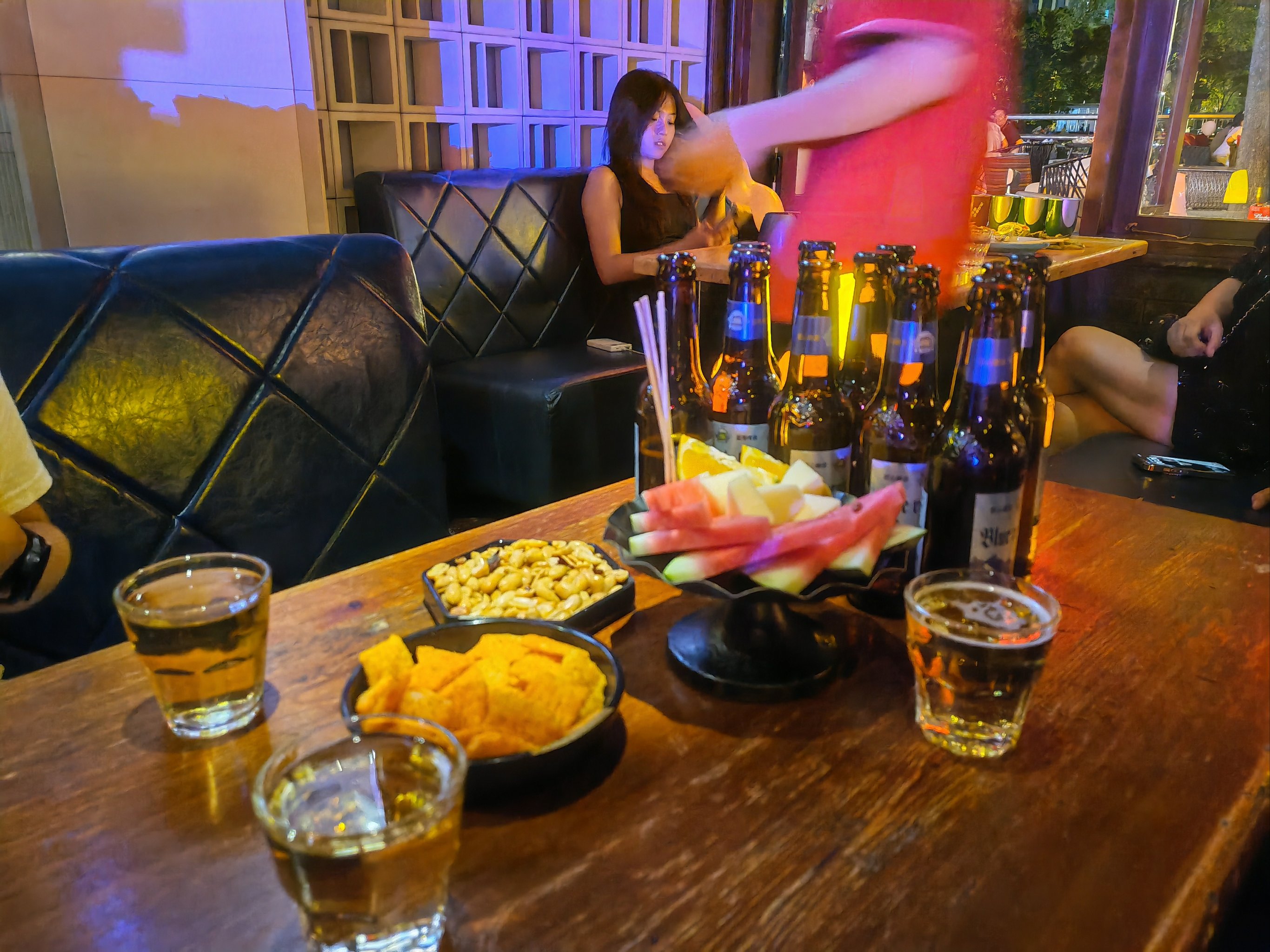 雅安商务ktv及其含义解析-宝兴县ktv预订